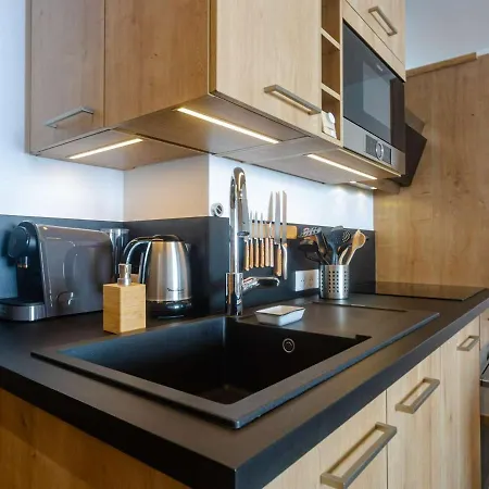 Appt 10 Pers Renove, Calme, Balcon Sud, Cheminee, Wi-fi, Proche Pistes - Fr-1-545-14 Lägenhet