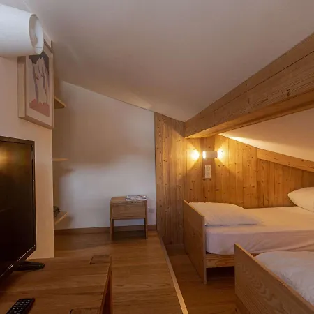 Lägenhet Appt 10 Pers Renove, Calme, Balcon Sud, Cheminee, Wi-fi, Proche Pistes - Fr-1-545-14 *