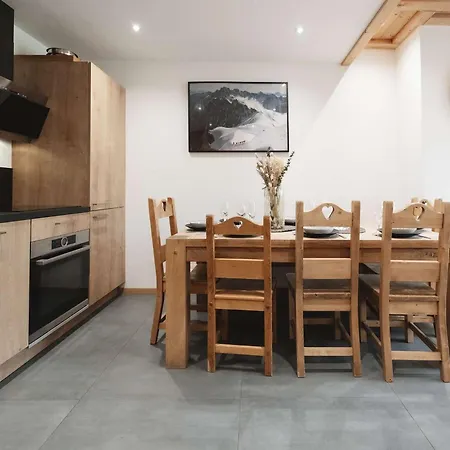 Appt 10 Pers Renove, Calme, Balcon Sud, Cheminee, Wi-fi, Proche Pistes - Fr-1-545-14