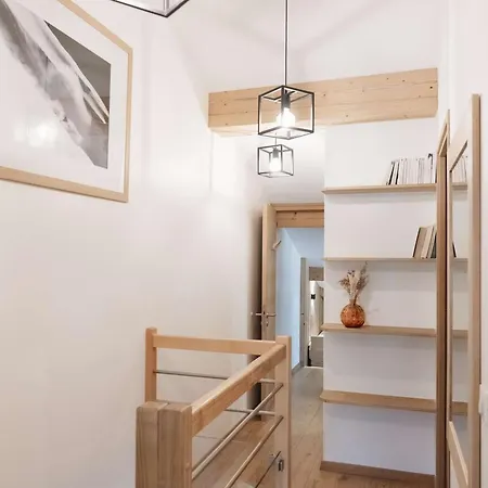 Appt 10 Pers Renove, Calme, Balcon Sud, Cheminee, Wi-fi, Proche Pistes - Fr-1-545-14