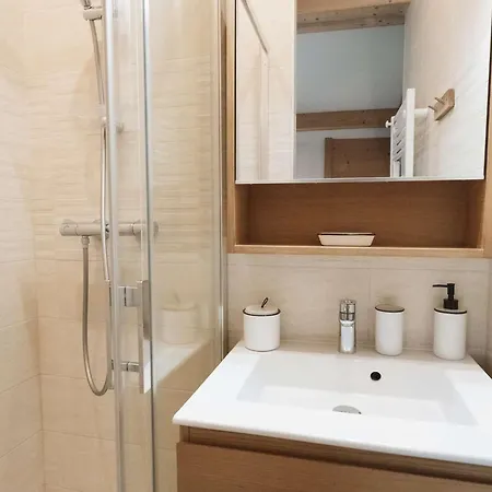 Appt 10 Pers Renove, Calme, Balcon Sud, Cheminee, Wi-fi, Proche Pistes - Fr-1-545-14 *